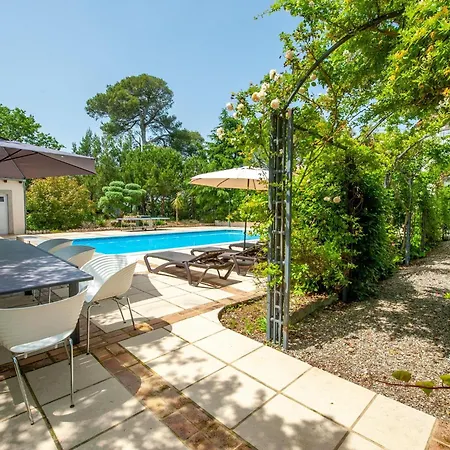 Hotel Manoir De - East Wing 4*